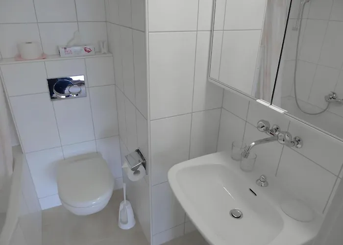 Appartamento Promenade - Utoring-55 By Interhome